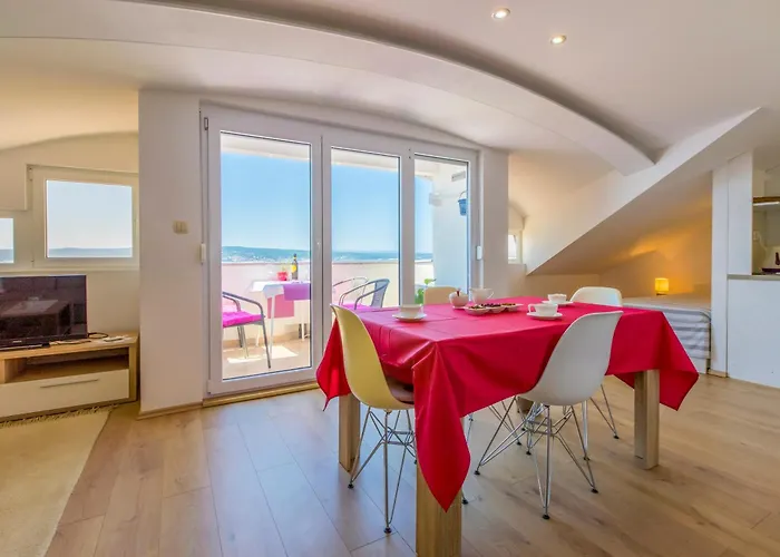 Pavlovic 公寓 茨里克韦尼察