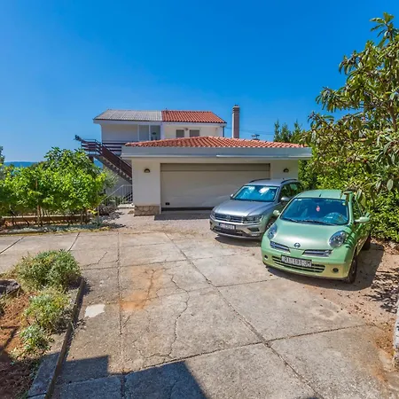 Pavlovic Apartment